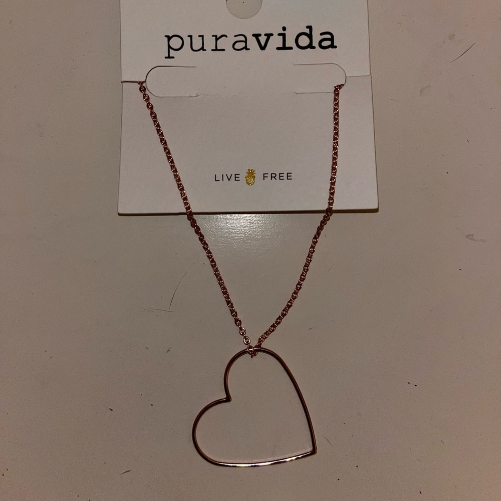 Pura Vida Heart Necklace❤️